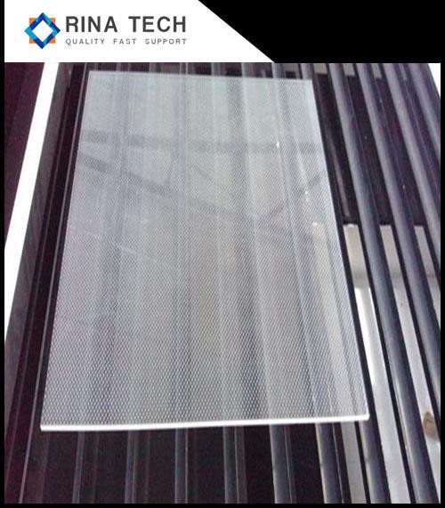 Svetlovodná doska materiálu PMMA